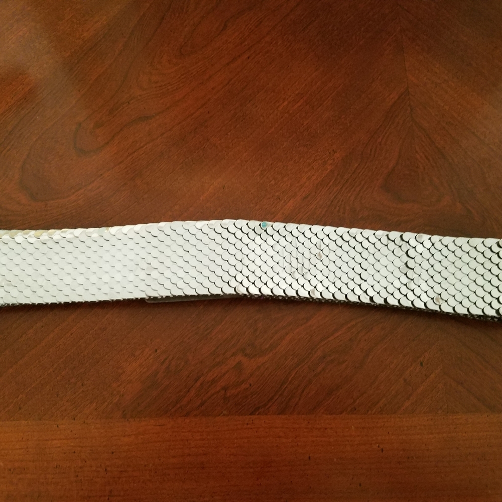 1 3/4 in wide Belt